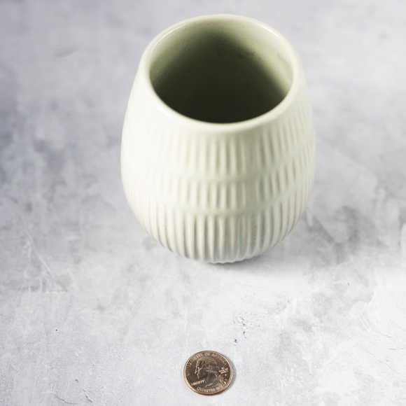 Pale light mint green Hearth Hand Magnolia pottery candle holder planter vase - Picture 4 of 8